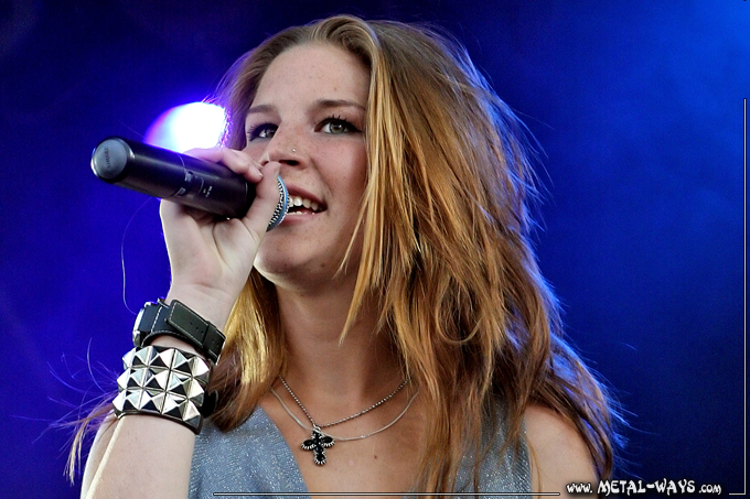 Delain @ Nirwana Tuinfeest (Charlotte Wessels)