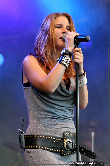 Delain @ Nirwana Tuinfeest (Charlotte Wessels)