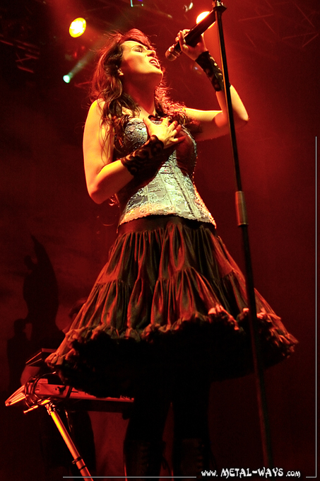 Within Temptation @ 013 (Sharon Den Adel)