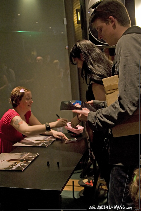 Agua de Annique @ Fnac (Anneke Van Giersbergen)