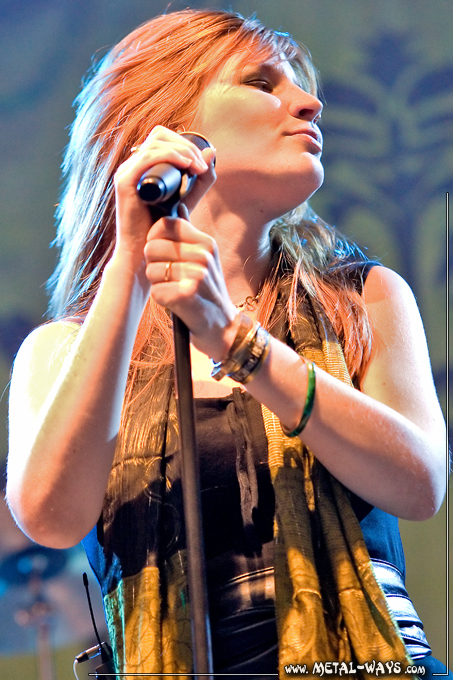 Delain @ Bkefeesten (Charlotte Wessels)