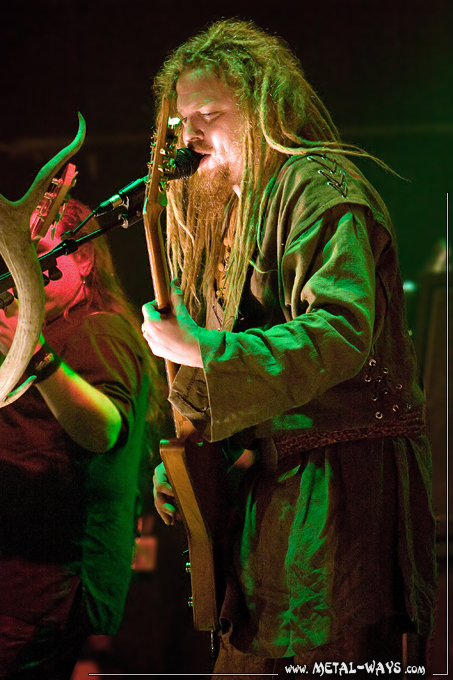 Korpiklaani @ Jas Rod (Jonne Jrvel)