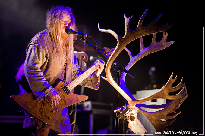 Korpiklaani @ Jas Rod (Jonne Jrvel)