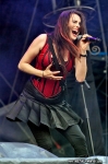 Within Temptation @ Rock en France (Sharon Den Adel)