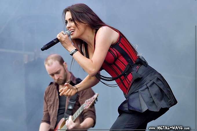 Within Temptation @ Rock en France (Ruud Jolie, Sharon Den Adel)