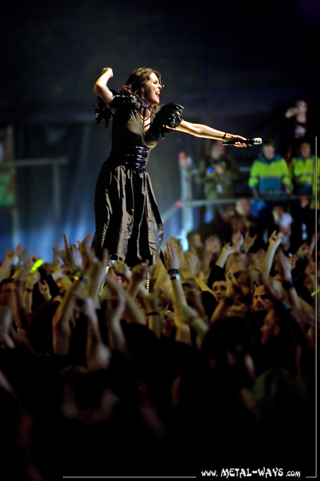 Within Temptation @ Appelpop (Sharon Den Adel)