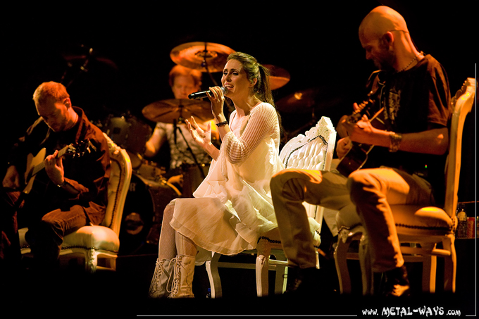 Within Temptation @ Muziekcentrum (Ruud Jolie, Mike Coolen, Sharon Den Adel, Robert Westerholt) Theater Tour Enschede