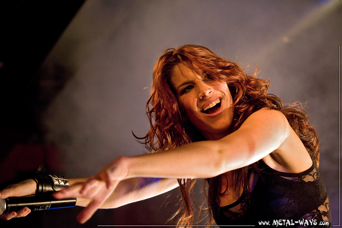 Delain Zoe Club Charlotte Wessels 