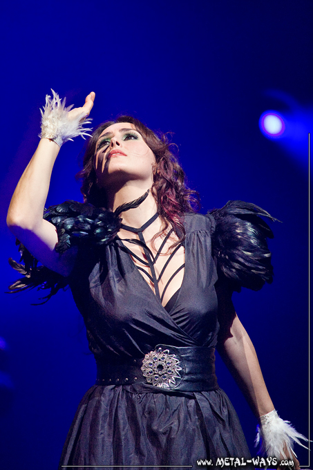 Sharon den adel sexy