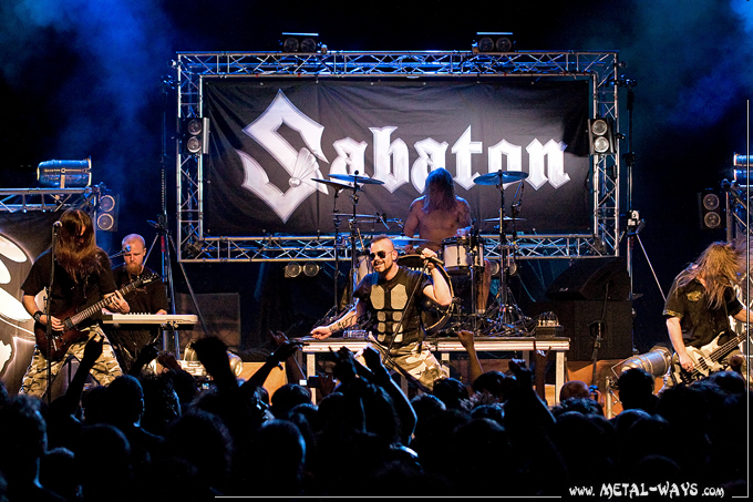 Sabaton @ Transbordeur (Oskar Montelius, Daniel Mhr, Joakim Brodn, Daniel Mullback, Pr Sundstrm)