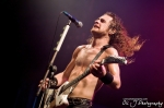 airbourne-02.jpg